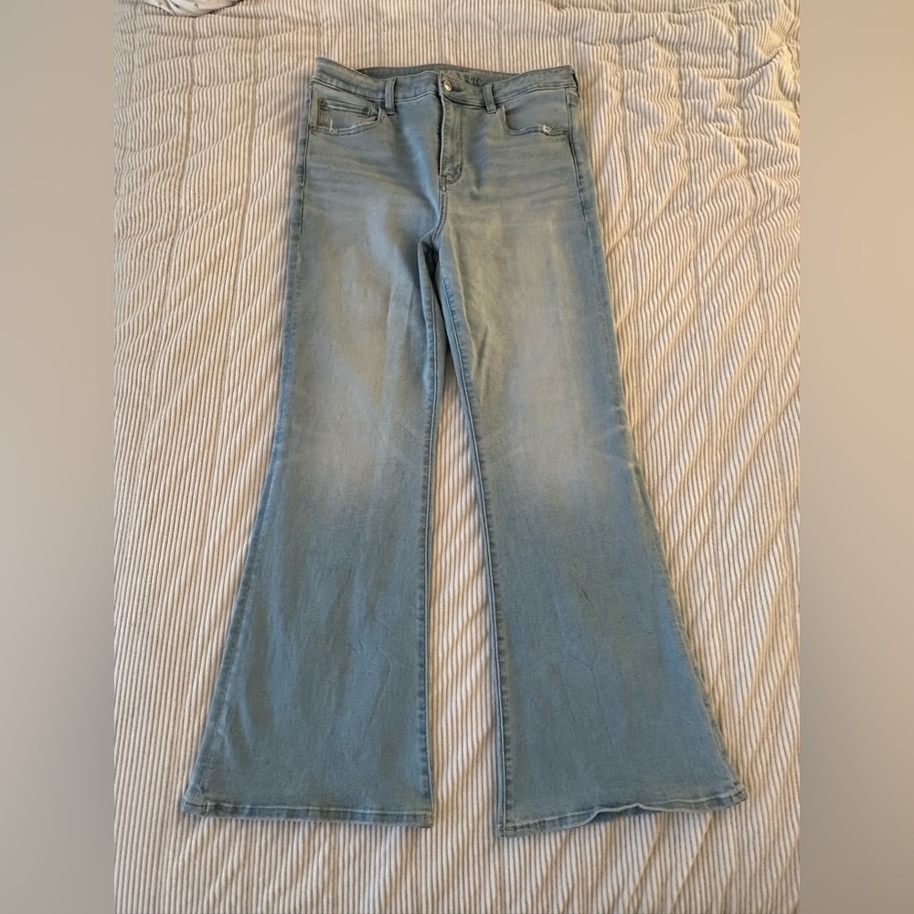 American Eagle Outfitters Light Wash Flare Jeans